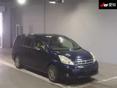 Toyota ISIS