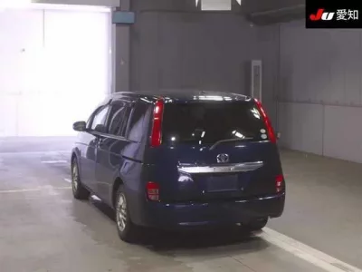 Toyota ISIS