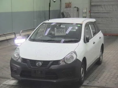 Nissan AD