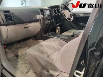 Toyota HILUX SURF