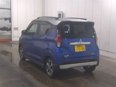 Mitsubishi EK X