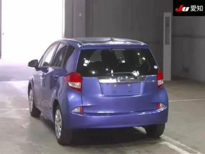 Subaru TREZIA