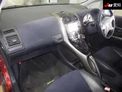 Toyota BLADE