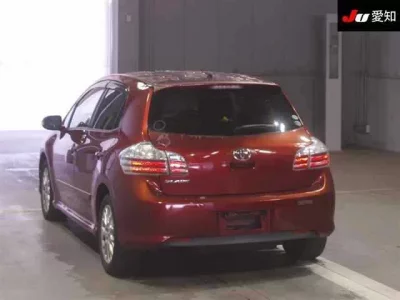 Toyota BLADE