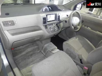 Toyota RAUM