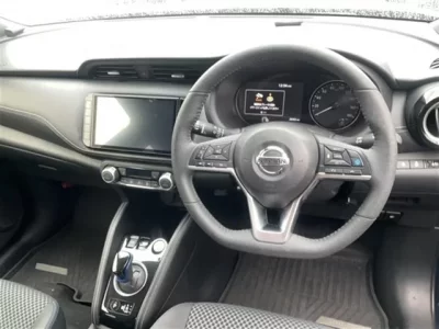 Nissan KIX