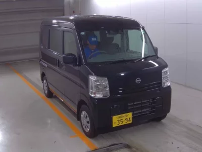 Nissan CLIPPER VAN
