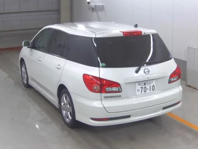 Nissan WINGROAD