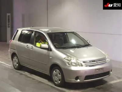 Toyota RAUM
