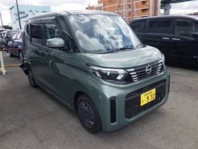 Nissan ROOX