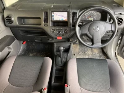 Nissan AD
