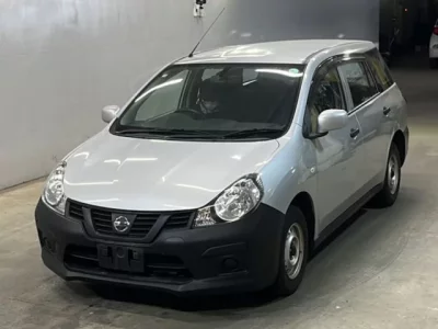 Nissan AD