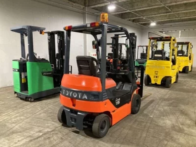 Toyota FORKLIFT