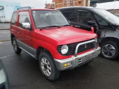 Mitsubishi PAJERO MINI