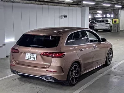 Mercedes-Benz B CLASS
