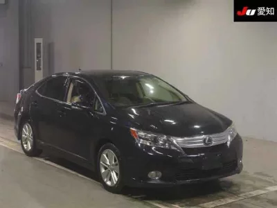 Lexus HS