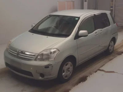 Toyota RAUM