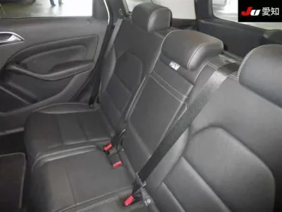 Mercedes-Benz B CLASS