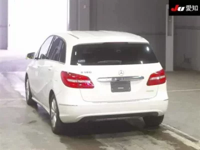 Mercedes-Benz B CLASS