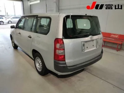 Toyota SUCCEED