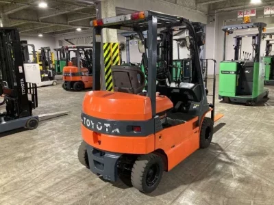 Toyota FORKLIFT