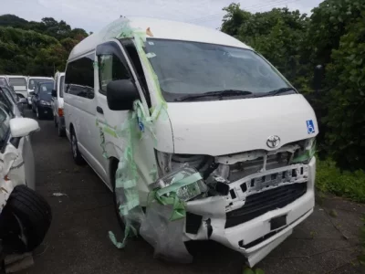 Toyota HIACE VAN