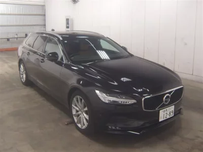Volvo V90