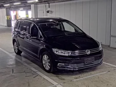 Volkswagen GOLF TOURAN