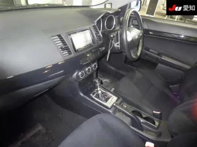 Mitsubishi GALANT FORTIS