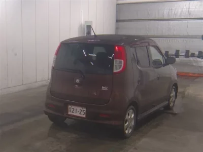 Suzuki MRWAGON