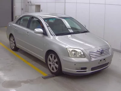 Toyota AVENSIS SEDAN