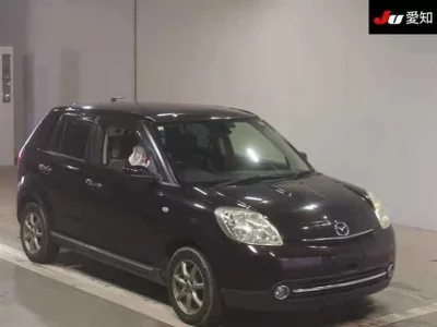 Mazda VERISA