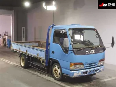 Isuzu ELF