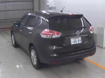 Nissan X-TRAIL
