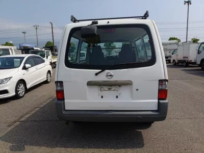 Nissan VANETTE VAN