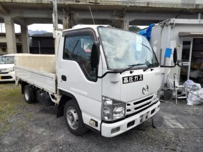 Mazda TITAN