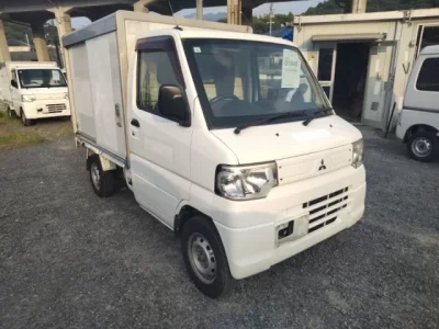 Mitsubishi MINICAB TRUCK