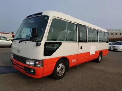Toyota COASTER