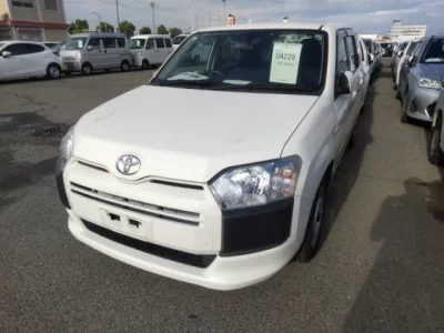 Toyota SUCCEED