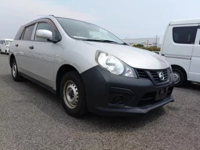 Nissan AD