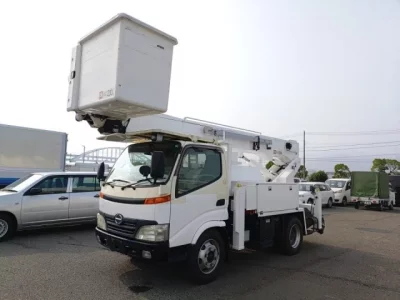 Hino DUTRO