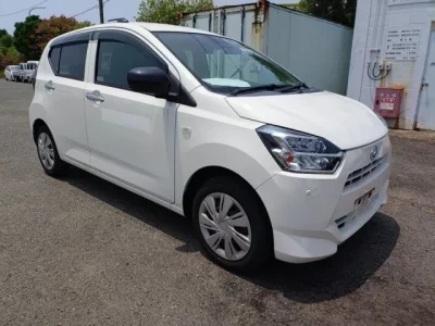 Daihatsu MIRA E S