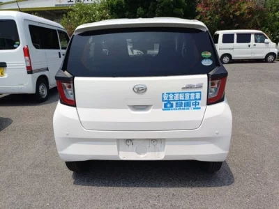 Daihatsu MIRA E S