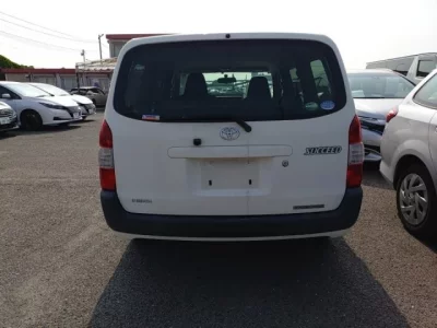 Toyota SUCCEED