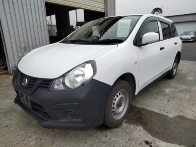 Nissan AD
