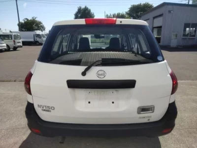 Nissan AD