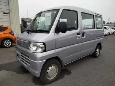 Mitsubishi MINICAB VAN
