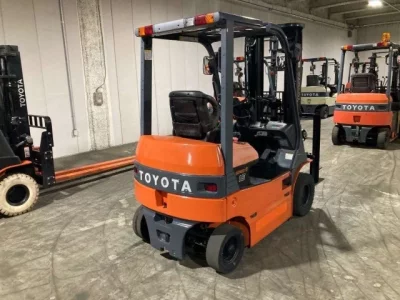 Toyota FORKLIFT