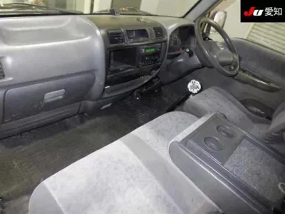 Mazda BONGO BRAWNY VAN