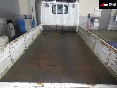 Mazda TITAN